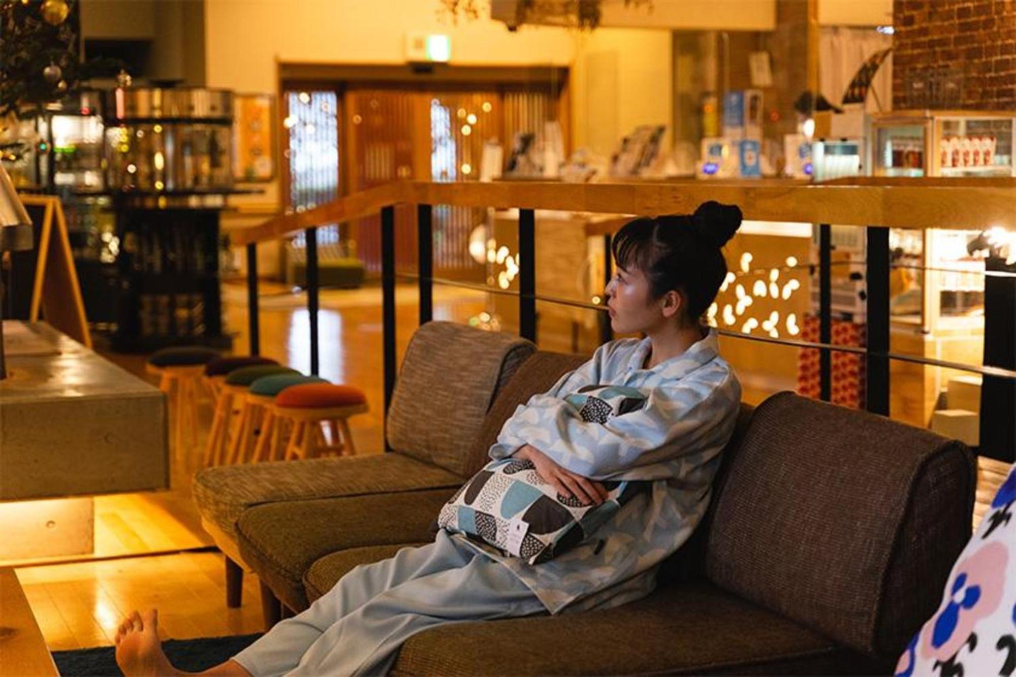 ホテル おふろ Cafe Utatane さいたま市 エクステリア 写真